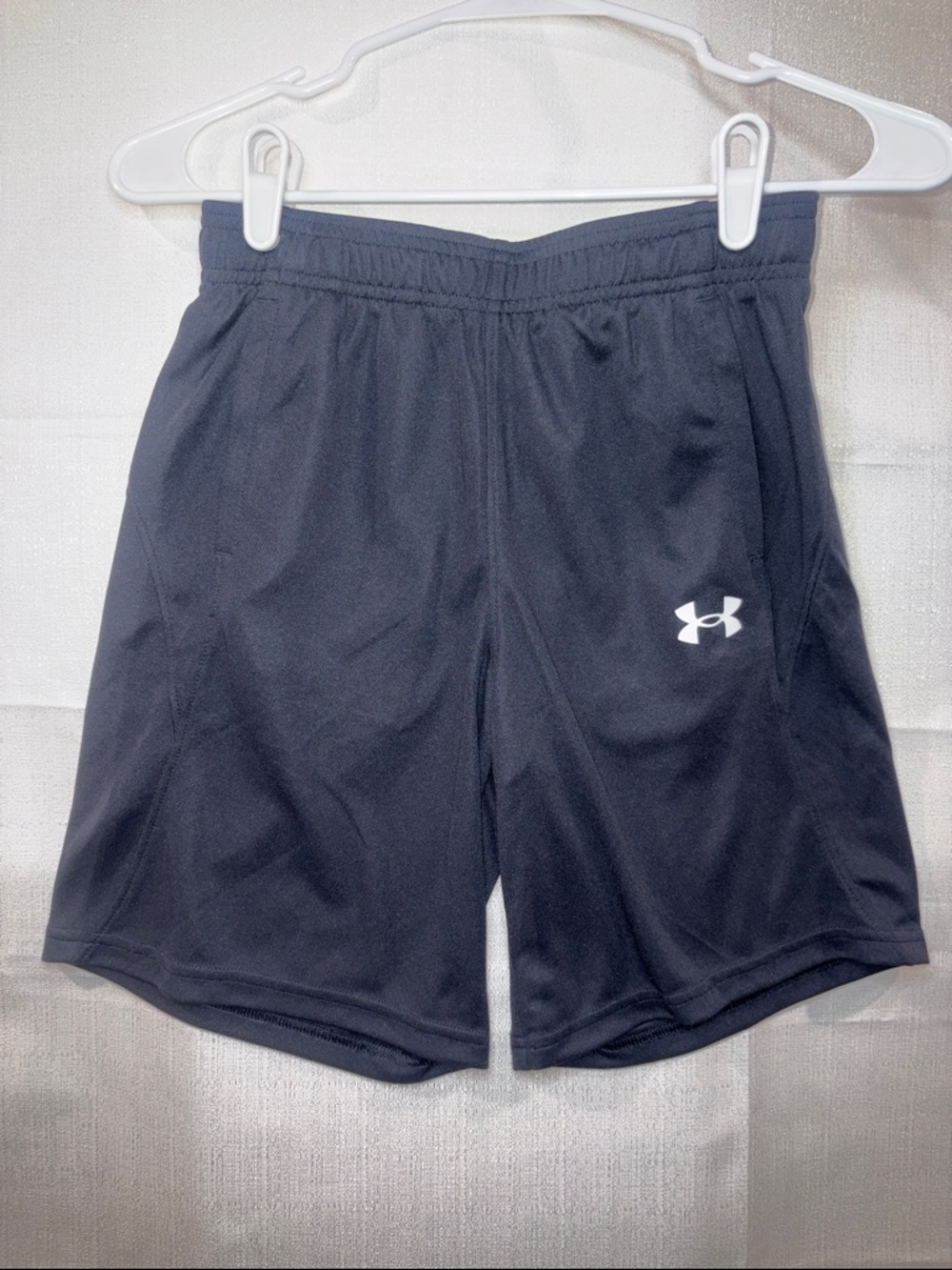 Under Armour Men’s Navy-Black Athletic Shorts with Logo #9